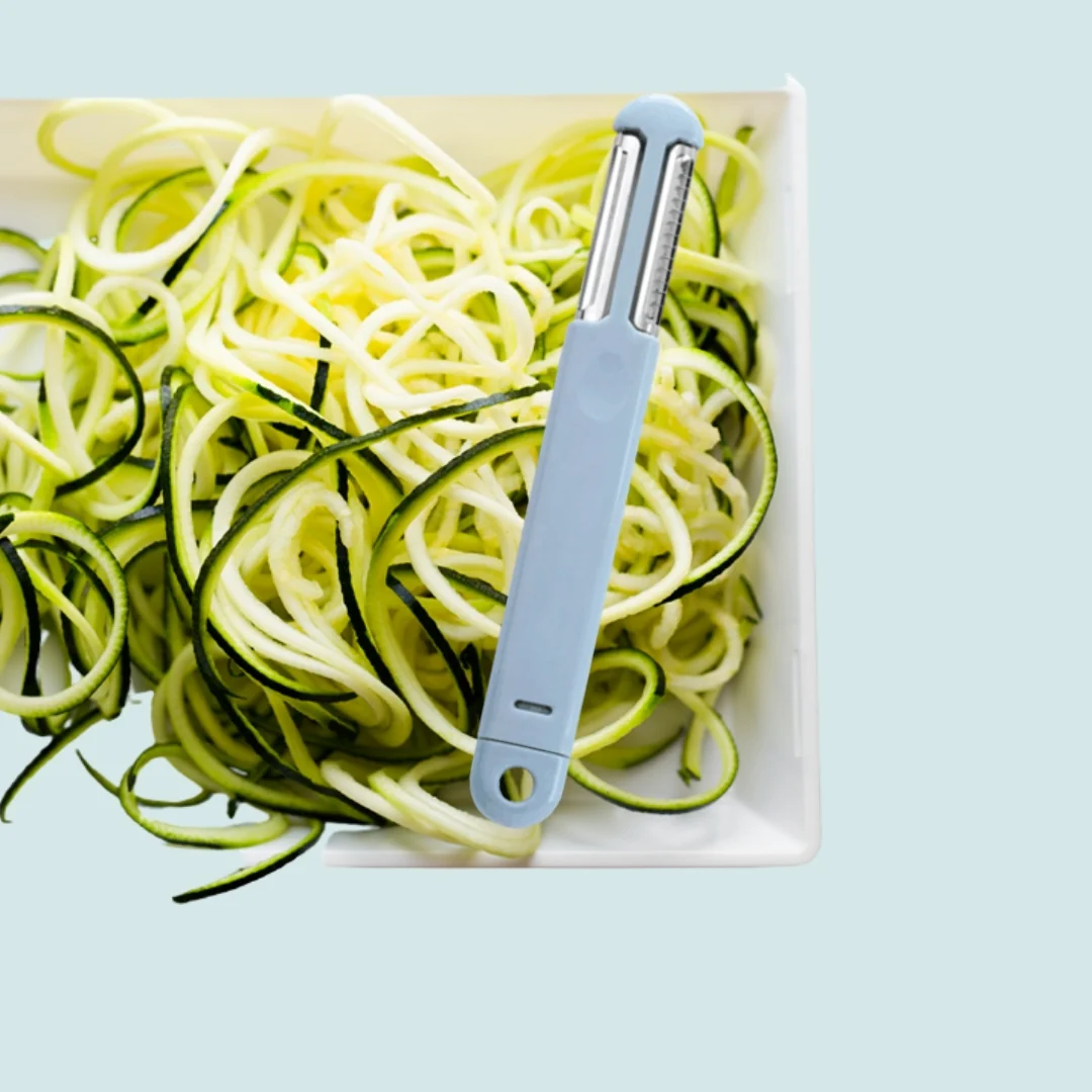 3 IN 1: GRATER, VEGETABLE PEELER & KNIFE - Image 5